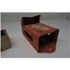 Image 3 : Tin Antique Matchbox Holder