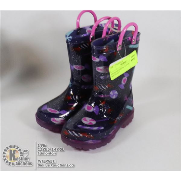 PAIR CHILDRENS "LIT UP" RUBBER BOOTS SZ 7