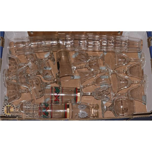 TRAY OF ASSORTED CRYSTAL