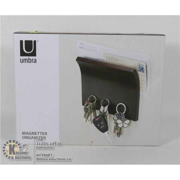 MAGNETIC WALL MOUNT ORGANIZER