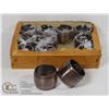 Image 1 : NEW BOX OF 12 NAPKIN RINGS