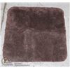 Image 1 : NEW MICROFLEECE PLUSH BATHMAT