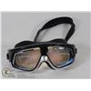 Image 1 : PRESCRIPTION UV ANTI-FOG SWIM GOGGLES ,  +6.00