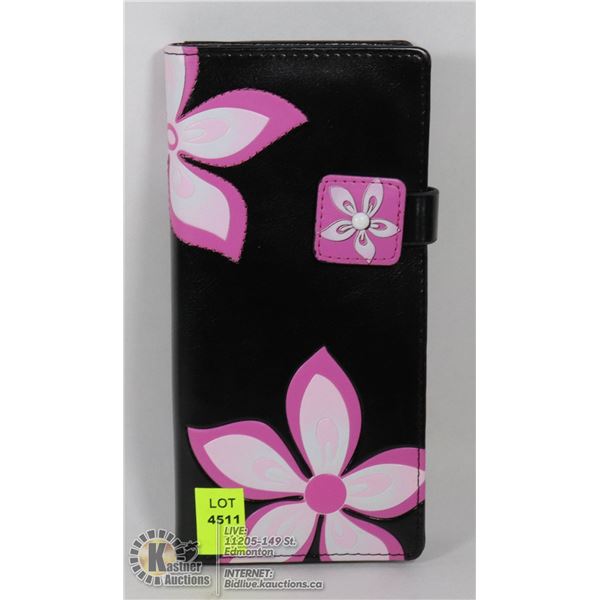 NEW SHAGWEAR FLOWERS WALLET
