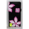 Image 1 : NEW SHAGWEAR FLOWERS WALLET