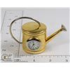 Image 1 : HEAVY BRASS WATERING CAN COLLECTIBLE CLOCK
