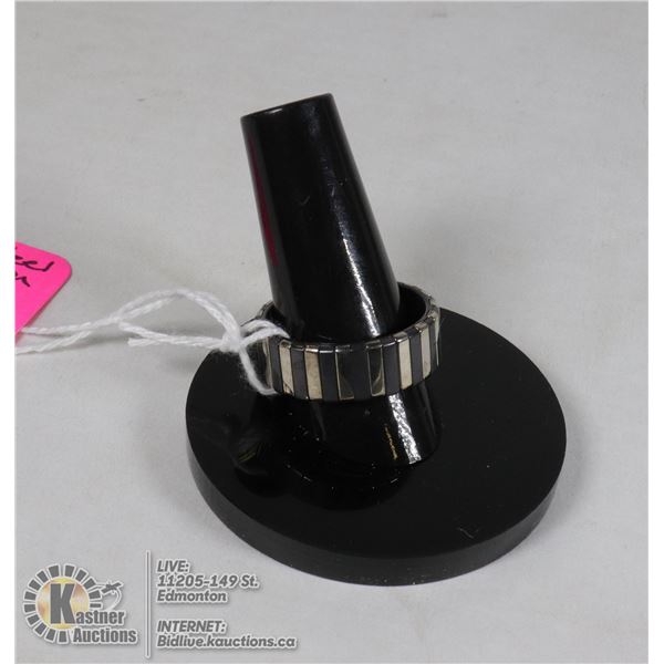 STAINLESS STEEL RINGS- NEW (72)