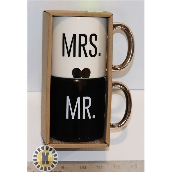 NEW MR. AND MRS MUG SET