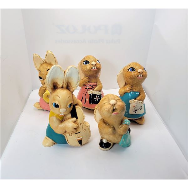 14)  LOT OF 5 VINTAGE HANDPAINTED STONECRAFT