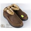 Image 1 : NEW PAIR OF FAUX FUR LINED MENS SHOES SIZE 10
