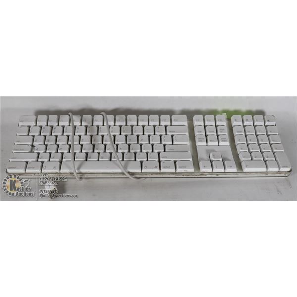 AUTHENTIC APPLE USB KEYBOARD