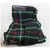 Image 1 : SCOTTISH HIGHLAND KILT, WAIST SIZE 36-42