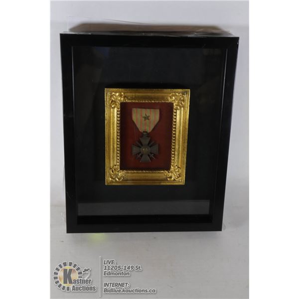 ORIGINAL WW1 IRON CROSS MEDAL W REAR FRAME AS COA