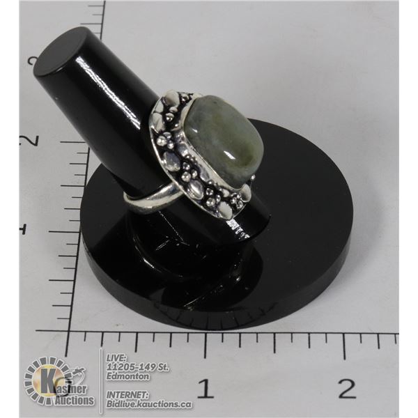 #134-FIRE LABRIDORITE RING SIZE 7
