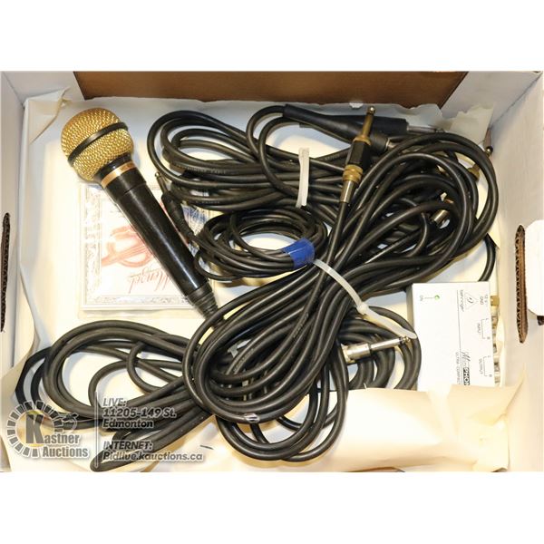 BOX WITH VENTURER MICROPHONE WITH CORD, VIOLIN