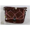 Image 1 : LEATHER STYLE HANDBAG WITH MAGNETIC CLASP