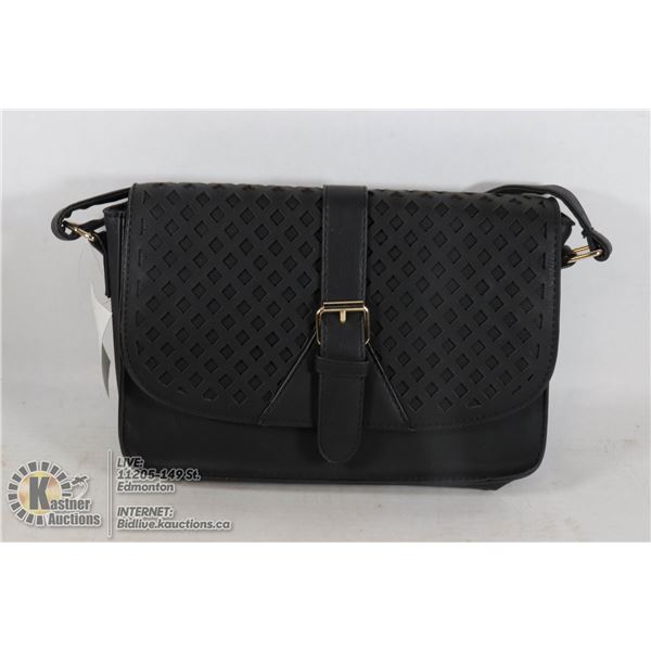 LEATHER STYLE HANDBAG WITH MAGNETIC CLASP