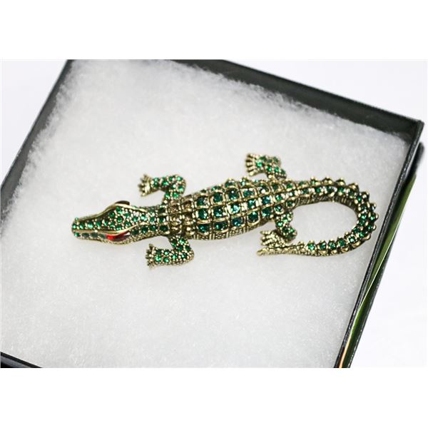 CROCODILE RHINESTONE BROOCH