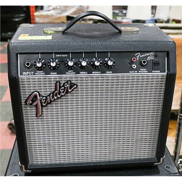 FENDER FRONTMAN 15 **WATER DAMAGED**