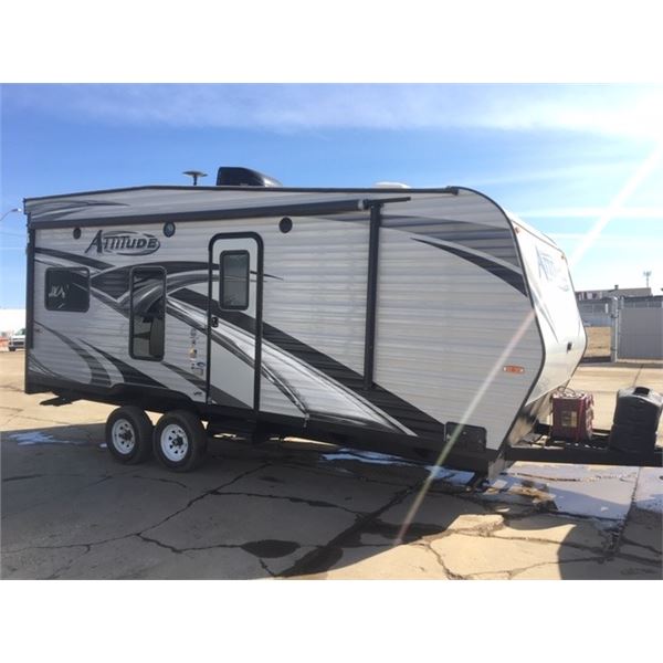 2017 ECLIPSE ATITUDE 19FB-LE TRAILER