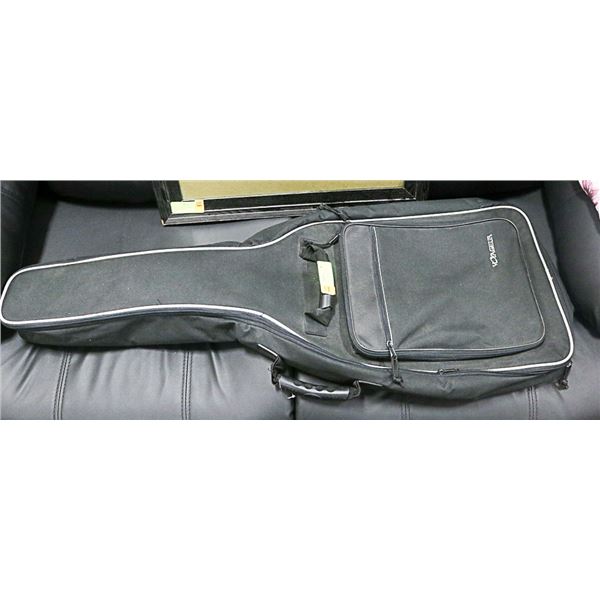 VOYAGEUR BACKPACK GUITAR SOFT SHELL CARRY BAG