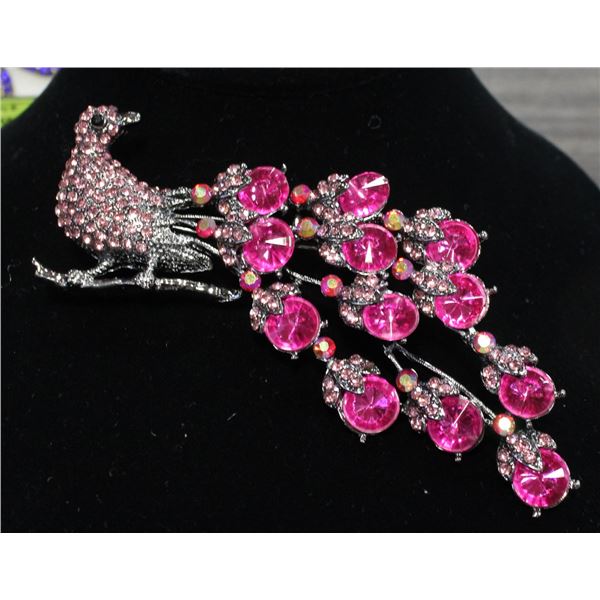 LONG TAILED BIRD RHINESTONE BROOCH