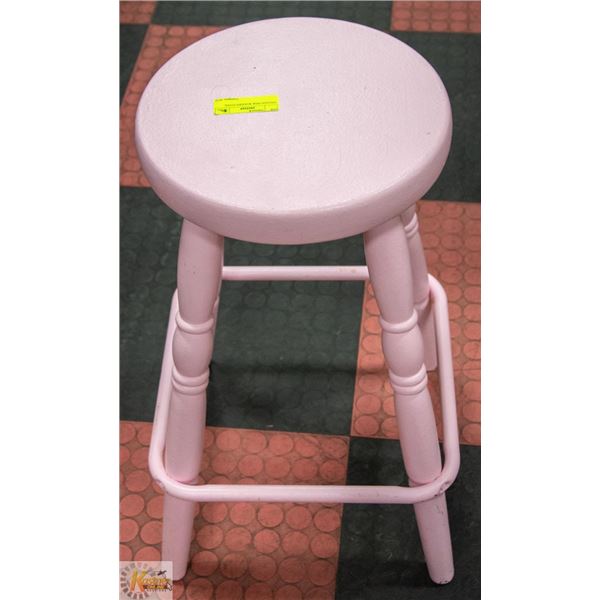 VINTAGE PINK WOODEN STOOL