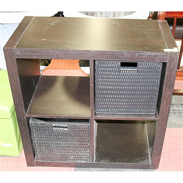 4 CUBE ORGANIZER WITH 2 BASKETS
