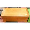 Image 1 : SOLID WOODEN HOPE CHEST