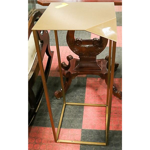 BRASS SOREL PEDESTAL TABLE