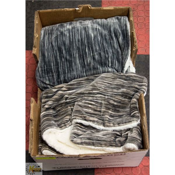 2 LIFE COMPORT 60" X 70" PLUSH BLANKETS