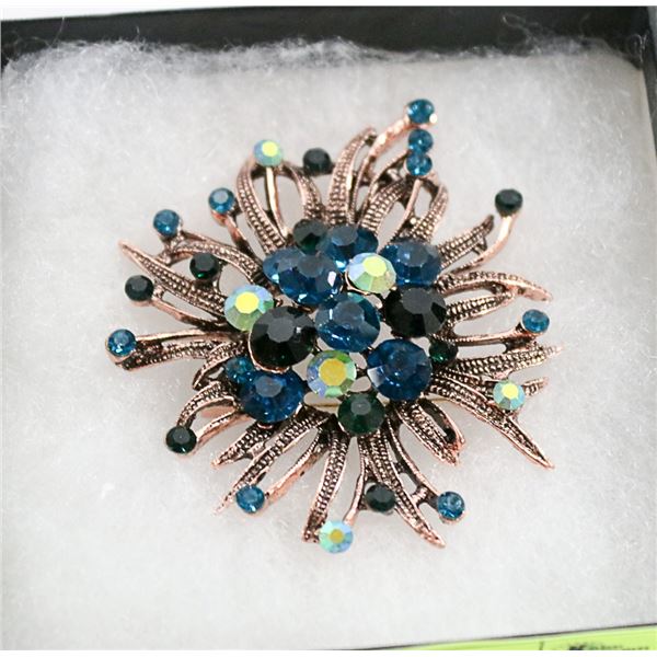 ELEGANT RHINESTONE BROOCH