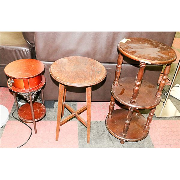 3 ROUND STANDS VARIOUS HEIGHTS