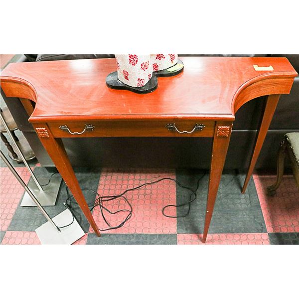 ANTIQUE FEDERAL MAHOGONY WINDOW/HALL TABLE