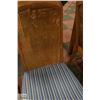 Image 5 : WOOD DINING TABLE & 4 CHAIRS, COMES WITH 16" WIDE