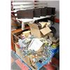 Image 1 : PALLET OF MISCELLANEOUS GOODS