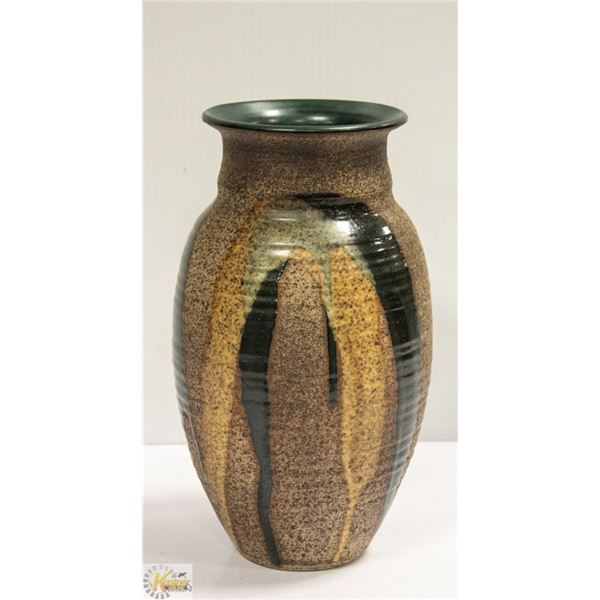 VINTAGE JAPAN PO HERY NOBURU KUBO VASE LARGE