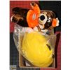 Image 1 : A & W  AND M & M STUFFED TOYS