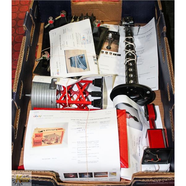 BOX OF ASSORTED LARGE MOVIE DISCS INCLUDING