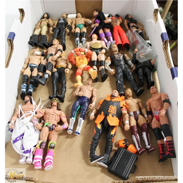 LOT OF ASSORTED WRESTLING FIGURES INCLUDING