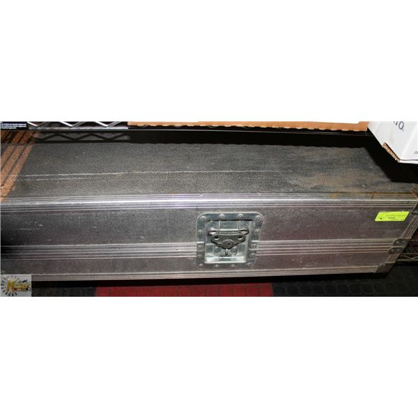 LARGE METAL HARD CASE