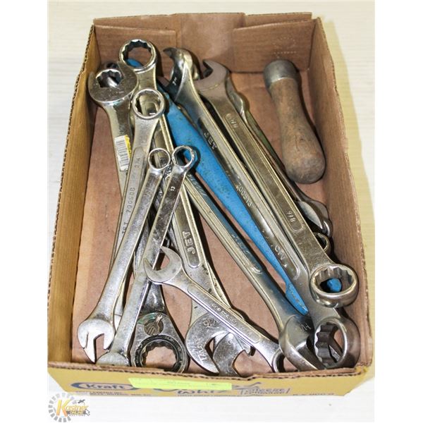 TRAY OF ASSORTED WRENCHES