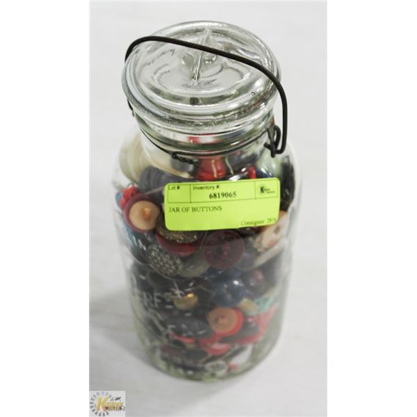 JAR OF BUTTONS