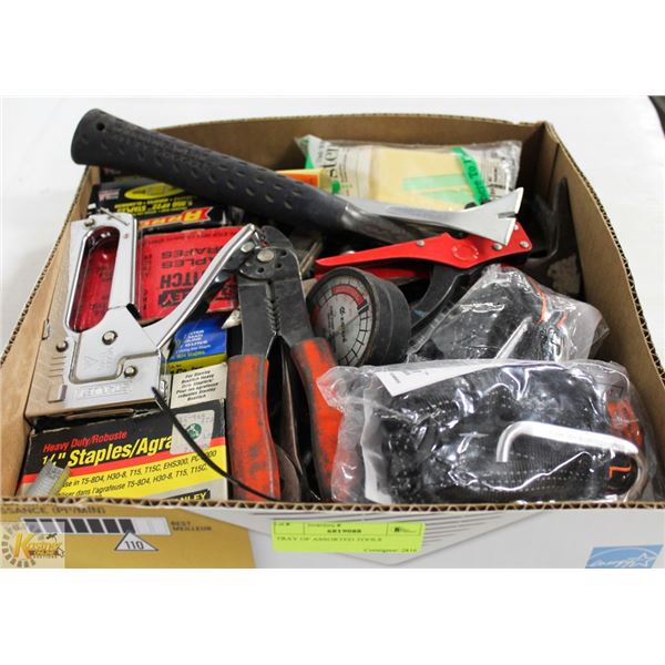 TRAY OF ASSORTED TOOLS