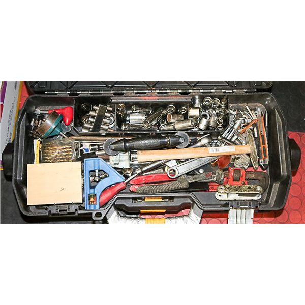 DEWALT HEAVY DUTY 2-STAGE TOOL BOX - REMOVEABLE