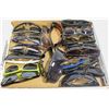 Image 1 : FLAT OF MENS SUNGLASSES
