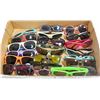 Image 1 : FLAT OF KIDS SUNGLASSES