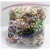 Image 1 : APPROX 10 LB BAG OF MIXED VINTAGE JEWELRY