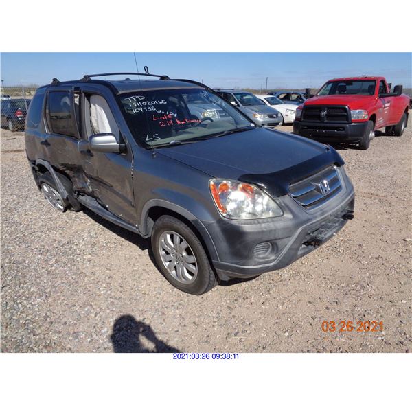 2005 - HONDA CR-V