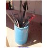 Image 1 : MISC SHOVELS/ YARD EQUIPMENT